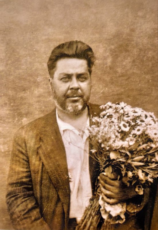 Художник Юрий Васнецов